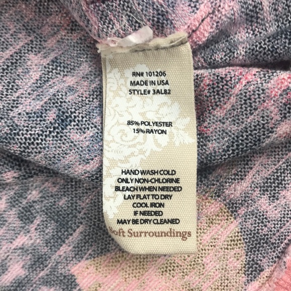 SOLD Soft Surroundings Floral Midnight Blooms Top - Picture 5 of 6